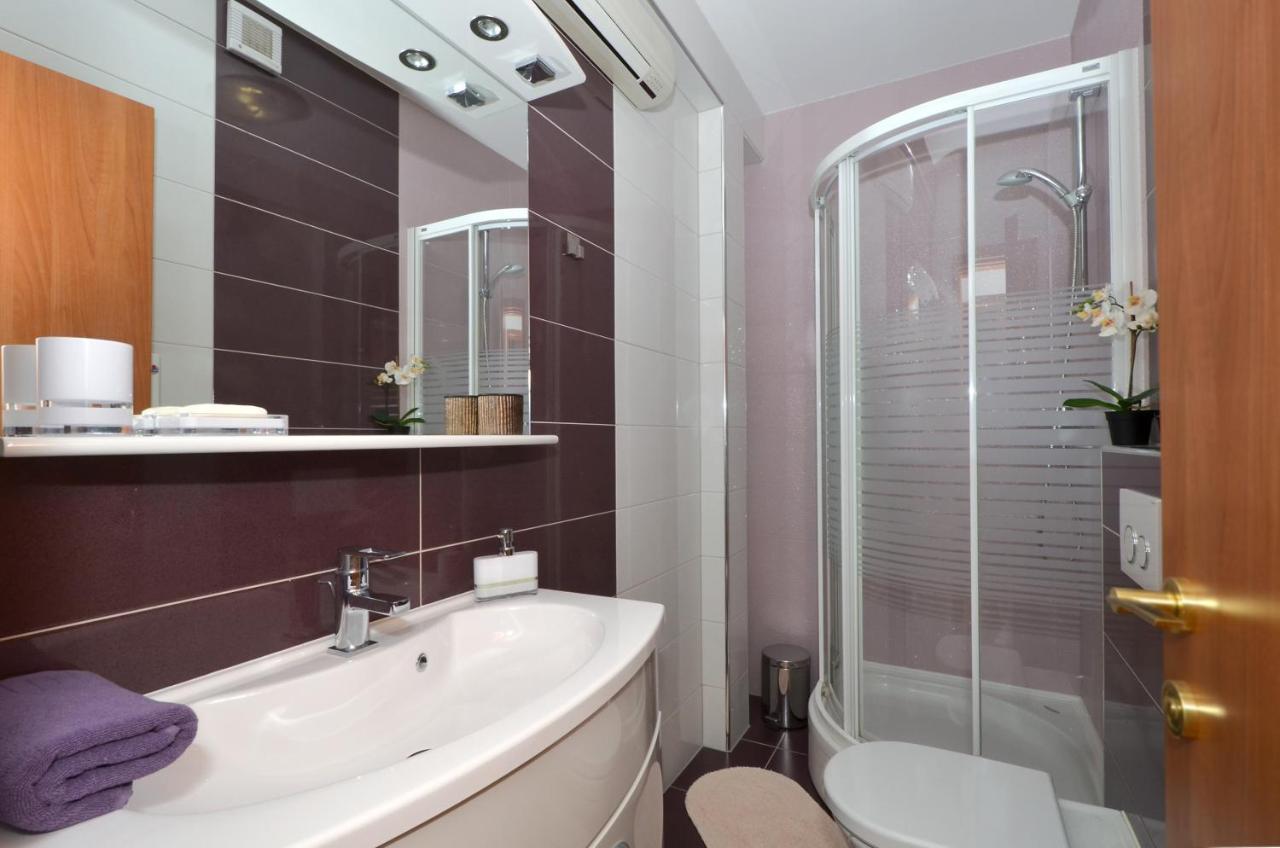 Apartmani Adela Солин Экстерьер фото