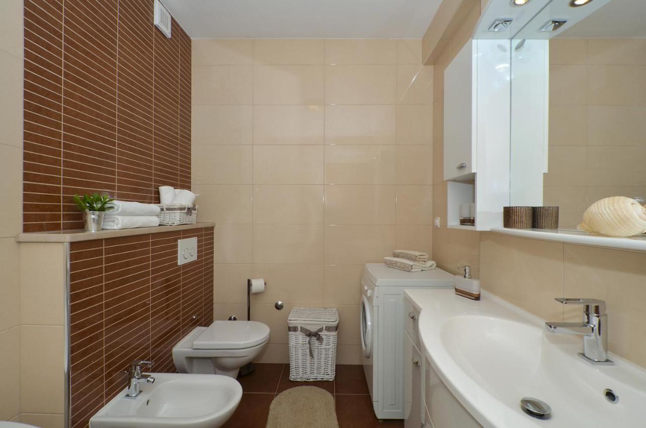 Apartmani Adela Солин Экстерьер фото