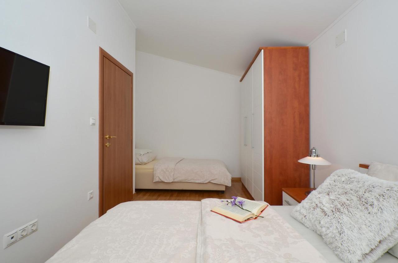 Apartmani Adela Солин Экстерьер фото