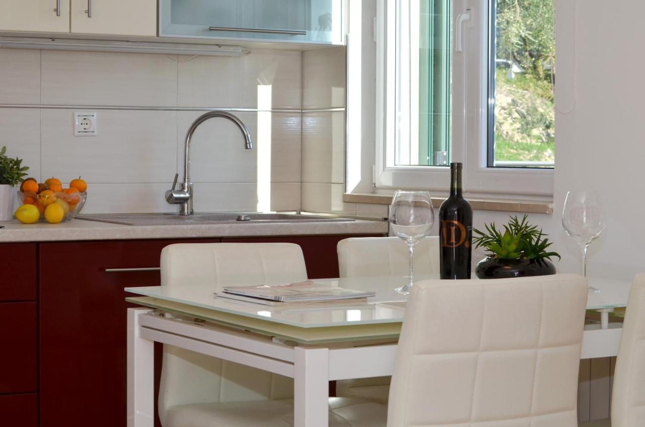 Apartmani Adela Солин Экстерьер фото