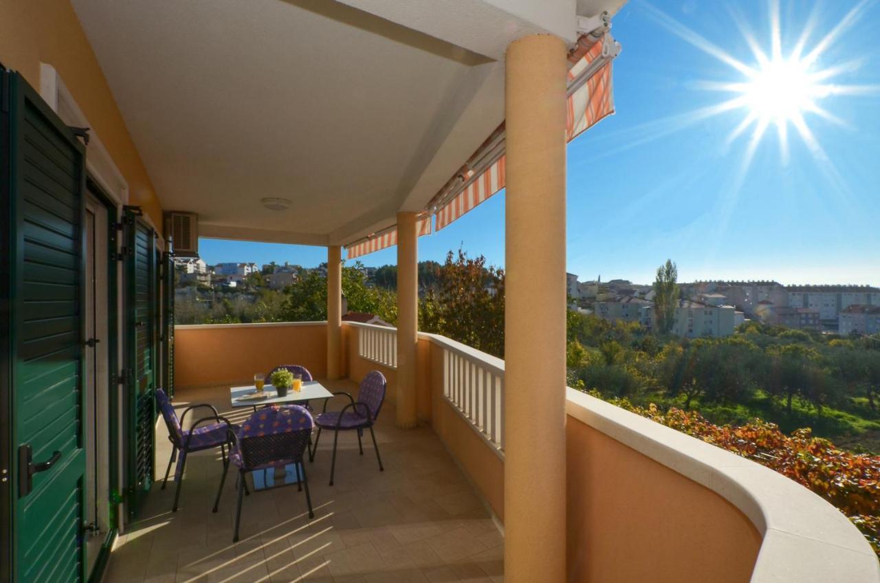 Apartmani Adela Солин Экстерьер фото