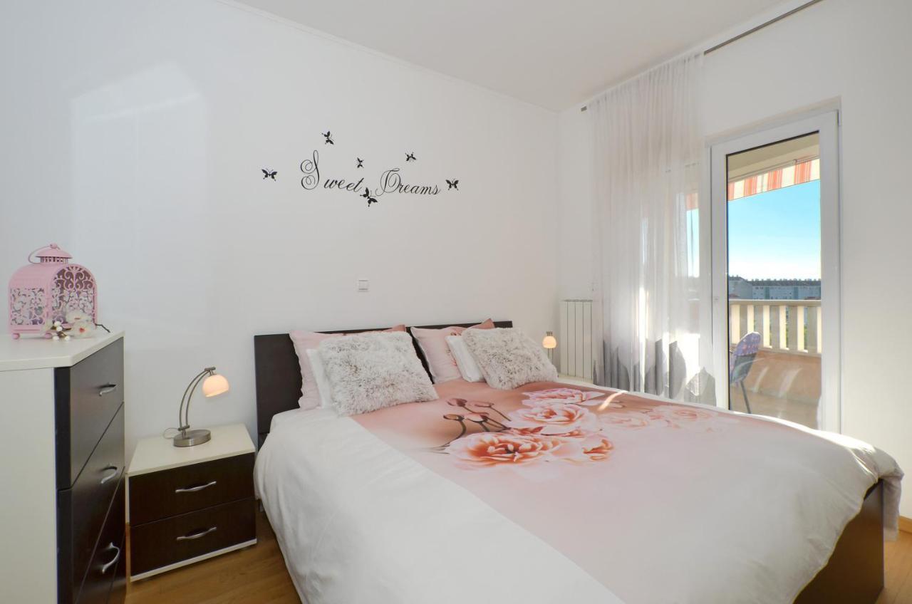 Apartmani Adela Солин Экстерьер фото